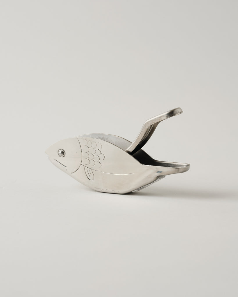 Stainless steel fish lemon squeezer