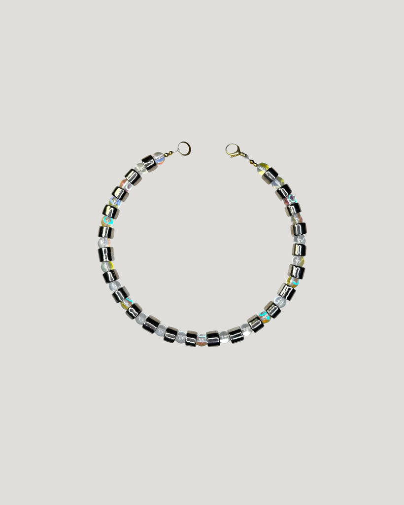 COIN & ANGEL SUNDRY. BEAD ONE.