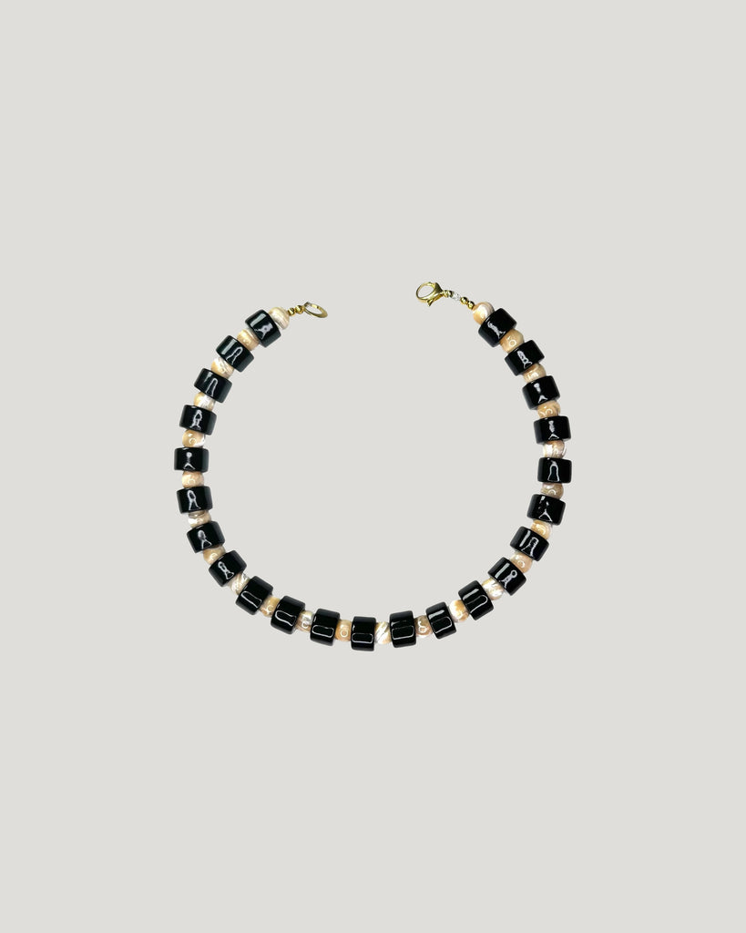 SUNDRY B2. TAP & CONCH MOTHER OF PEARL
