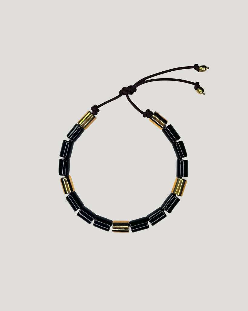 CANDY B4. TAP, KARAT ON CHERRY COLA.