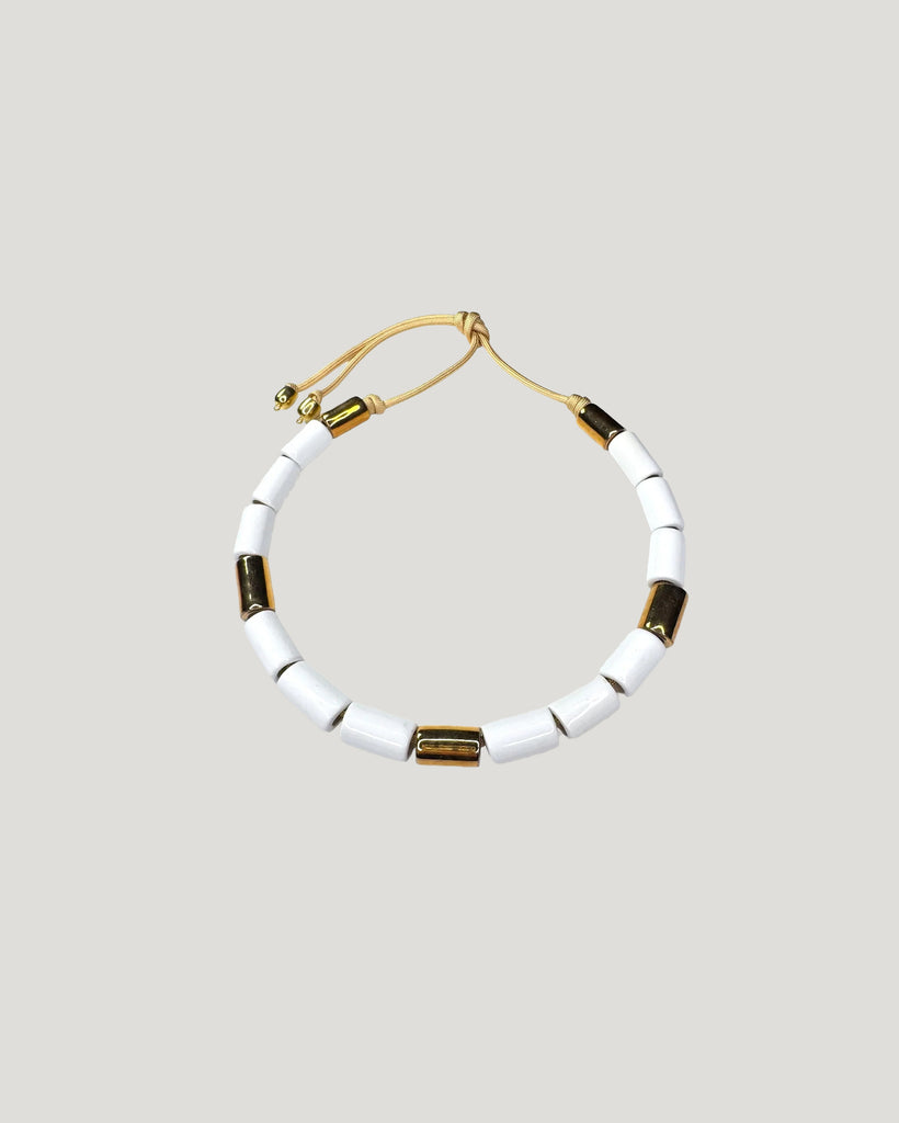 CANDY B4. BLANK, KARAT ON GOLD.