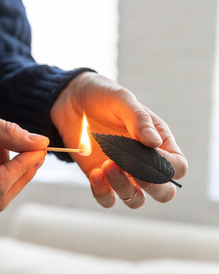 Ha Ko Paper Incense Black No. 01 Relax