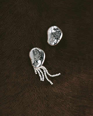 PEARL BEAN BROOCH