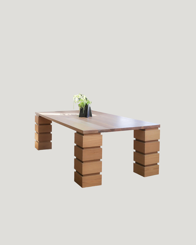 Maia Dining Table