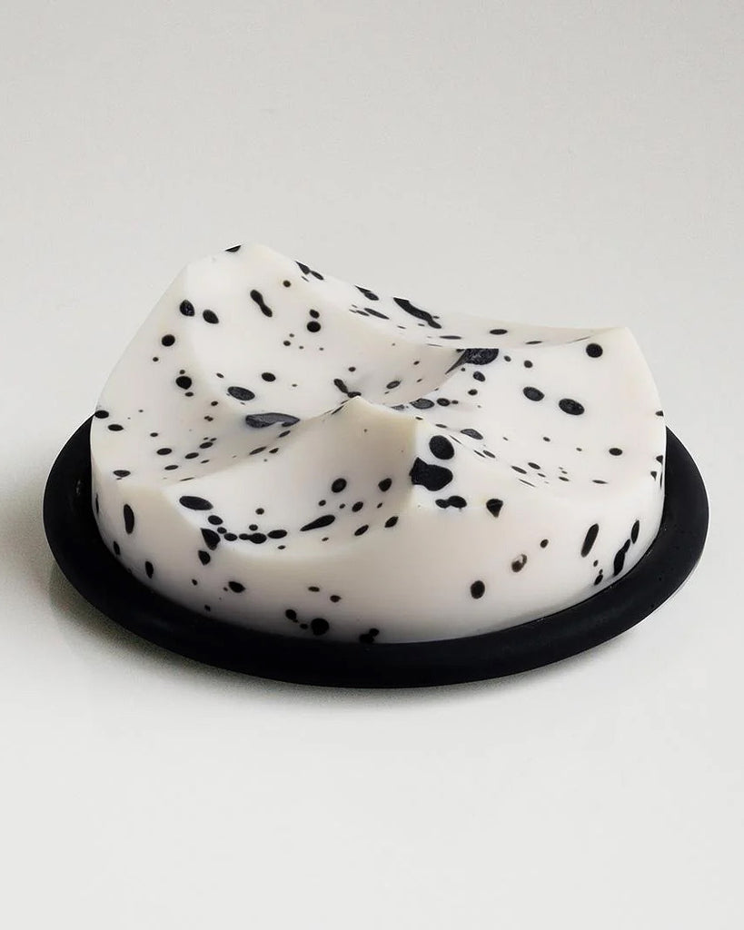 Erode Summit Soap and Dish Set: White Grapefruit